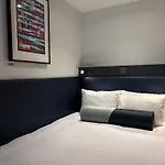 The Hendrick Smithfield Otel 4*