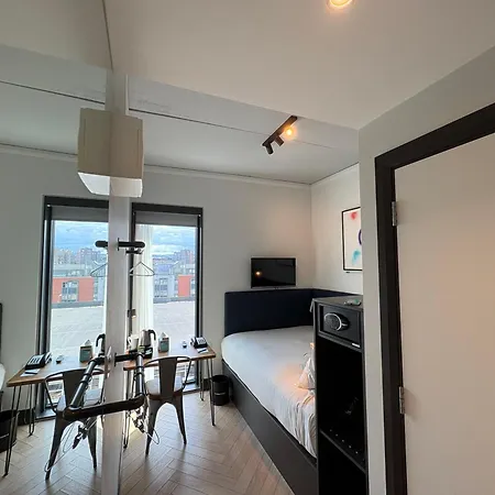 The Hendrick Smithfield Hotel 4*