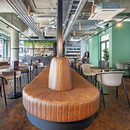 The Hendrick Smithfield 4*