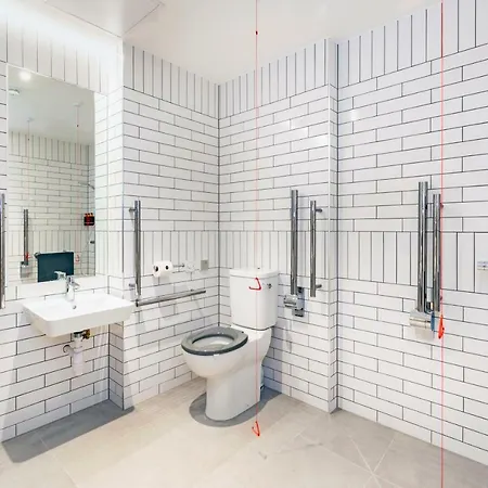 The Hendrick Smithfield 4*