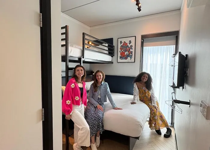 The Hendrick Smithfield Otel