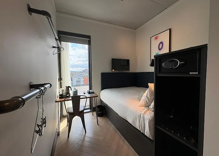 Otel The Hendrick Smithfield