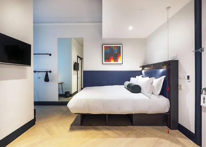 Otel The Hendrick Smithfield