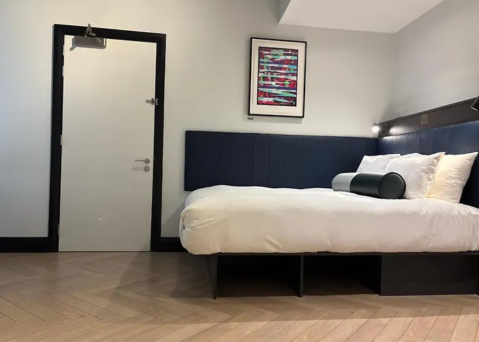 The Hendrick Smithfield Hotel 4*