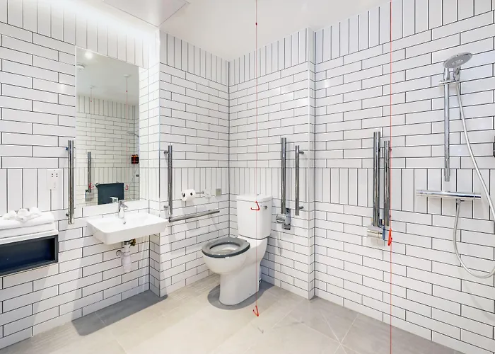 The Hendrick Smithfield Hotel 4*